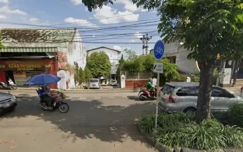 LELANG GUDANG STRATEGIS PINGGIR JALAN (KONDISI KOSONG) SURAKARTA SOLO