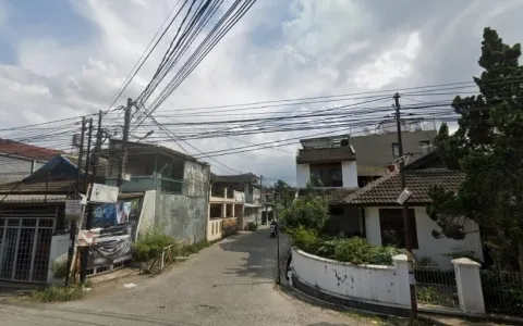 LELANG KOMPLEK TAMAN CIBADUYUT INDAH (HOOK), DAYEUHKOLOT, BANDUNG