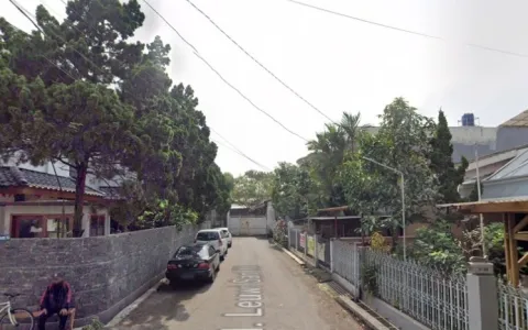 AJB DEBITUR RUMAH JL. LEUWISARI KEBON LEGA, BOJONGLOA, KIDUL, BANDUNG