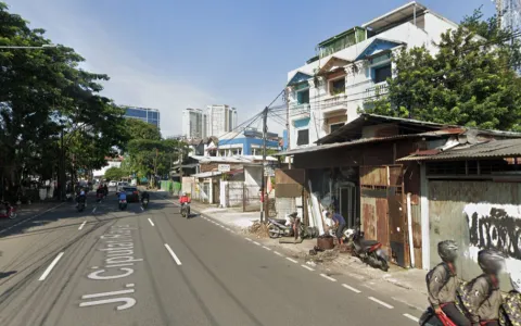 AJB DEBITUR RUMAH JL CIPUTAT RAYA KEBAYORAN LAMA, JAKARTA SELATAN