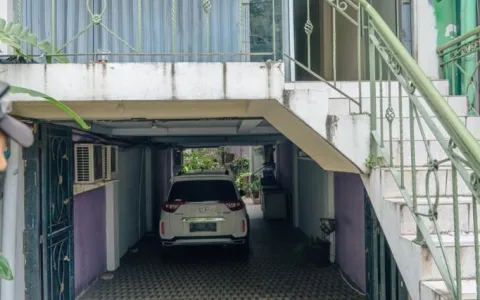 DiJual Cepat Ruko Gandeng 3,  di jalan wahid Hasyim, Tanah Abang