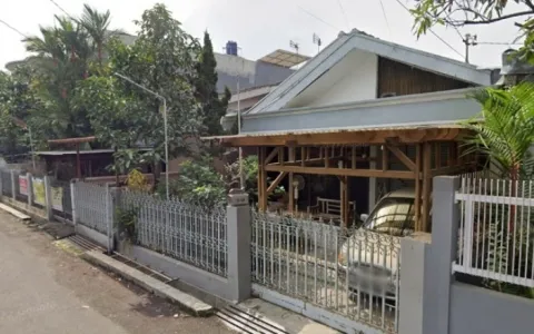 AJB DEBITUR RUMAH JL. LEUWISARI KEBON LEGA, BOJONGLOA, KIDUL, BANDUNG