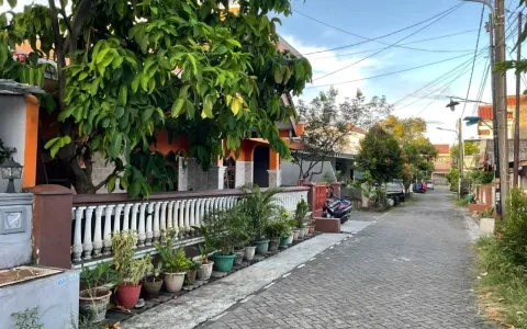 Dijual Rumah Hook 2 Lantai di Komp. Pinang Griya Permai, Kota Tangerang, Banten