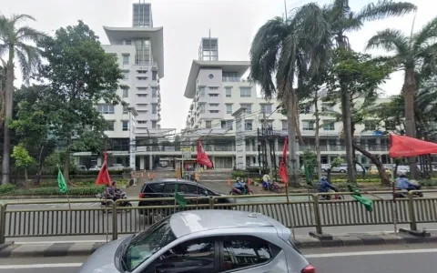 Lelang Ruko Gandeng 2 Ruko 5 Lantai Komplek Ruko Gedung Gajah. Tebet