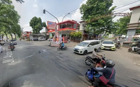 LELANG RUKO 2 LANTAI (4 RUKO) JL PRAMBANAN UTARA, SEMARANG