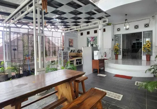 Di Jual Kost Kostan Exsclusive  2,5 Lantai  Pasar Minggu Jakarta Selatan