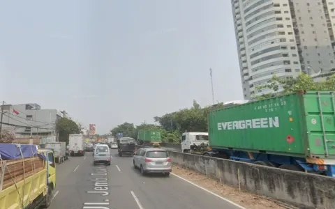 LELANG  GUDANG JL RAYA JEMBATAN DUA PENJARINGAN,JAKARTA UTARA