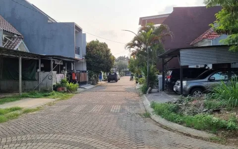 DIJUAL CEPAT, Tanah Kavling Metland Puri Posisi Hoek, Petir, Cipondoh,  Tangerang